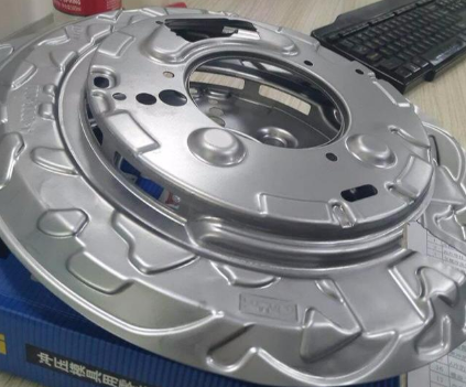 【兆恒機械】沖壓模具拉伸、成型、沖孔材料使用禁忌及折彎工藝細節處理